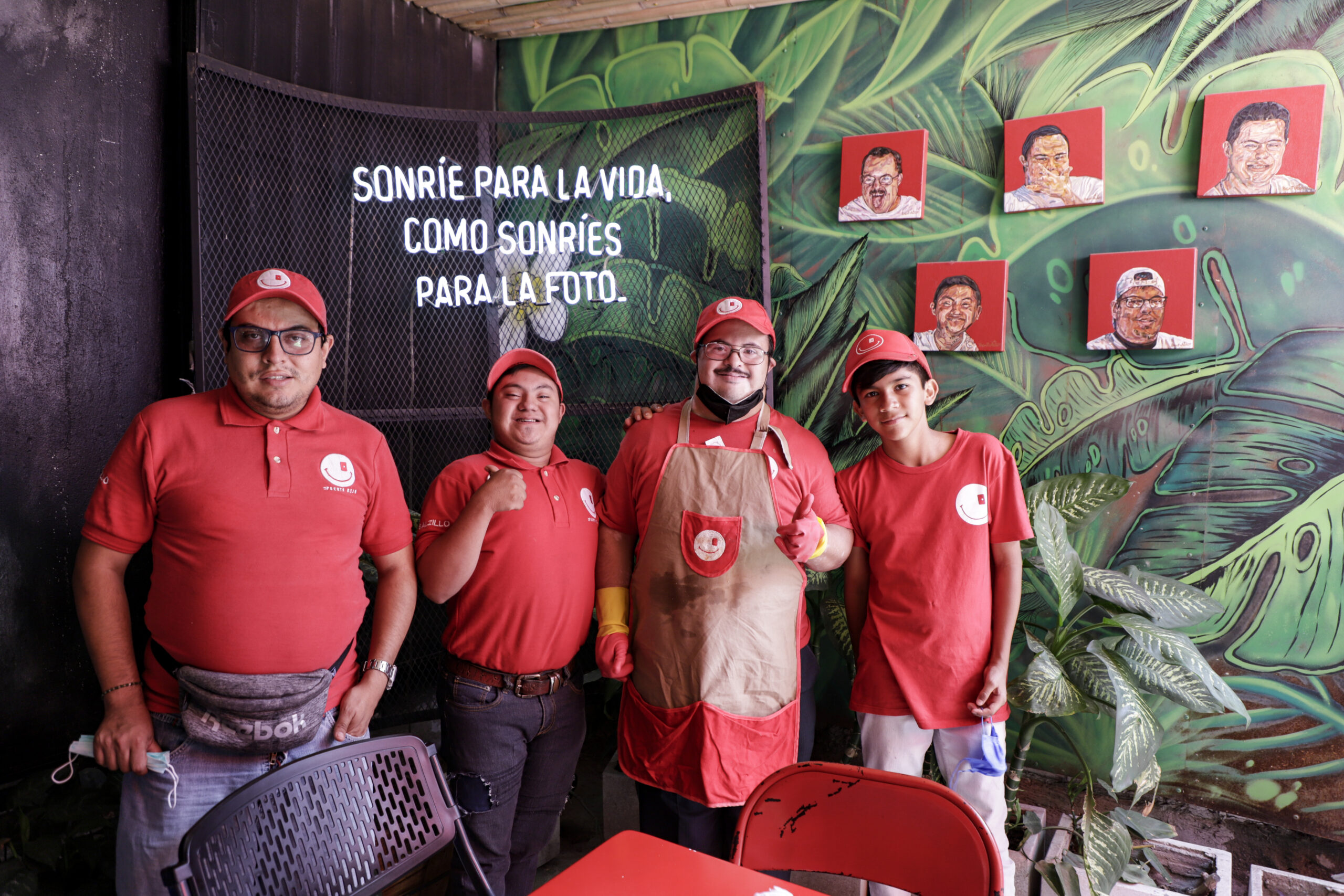 Inclusión y sabor en la puerta roja