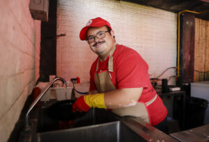 Inclusión y sabor en la puerta roja 